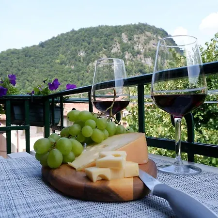 Lavena - & Mountain Apartment Lavena Ponte Tresa